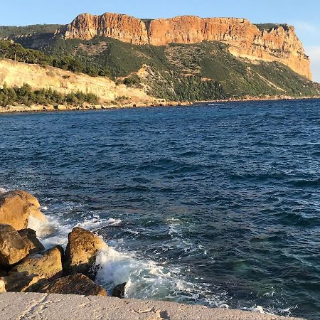 Le Cezanne, 200M Plage, Grand Balcon ,Wifi, Cassis Bagian luar foto