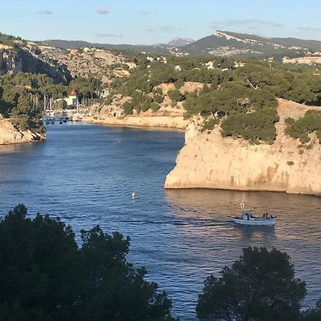 Le Cezanne, 200M Plage, Grand Balcon ,Wifi, Cassis Bagian luar foto
