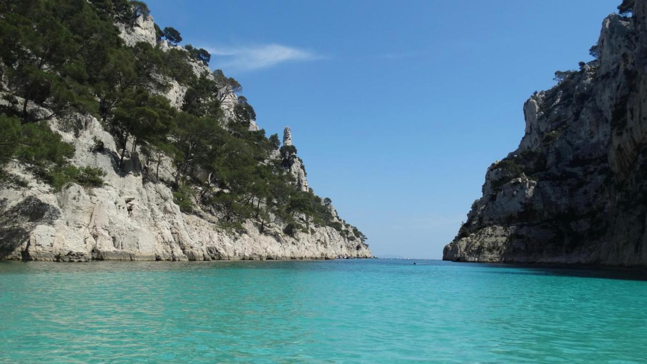 Le Cezanne, 200M Plage, Grand Balcon ,Wifi, Cassis Bagian luar foto
